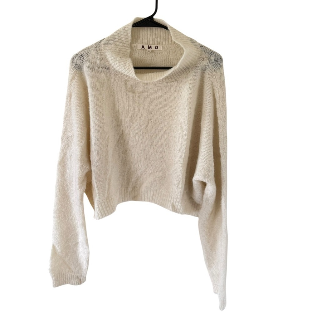 AMO Ambition Cream Cropped Baby Alpaca Blend Sweater - Picture 3 of 8